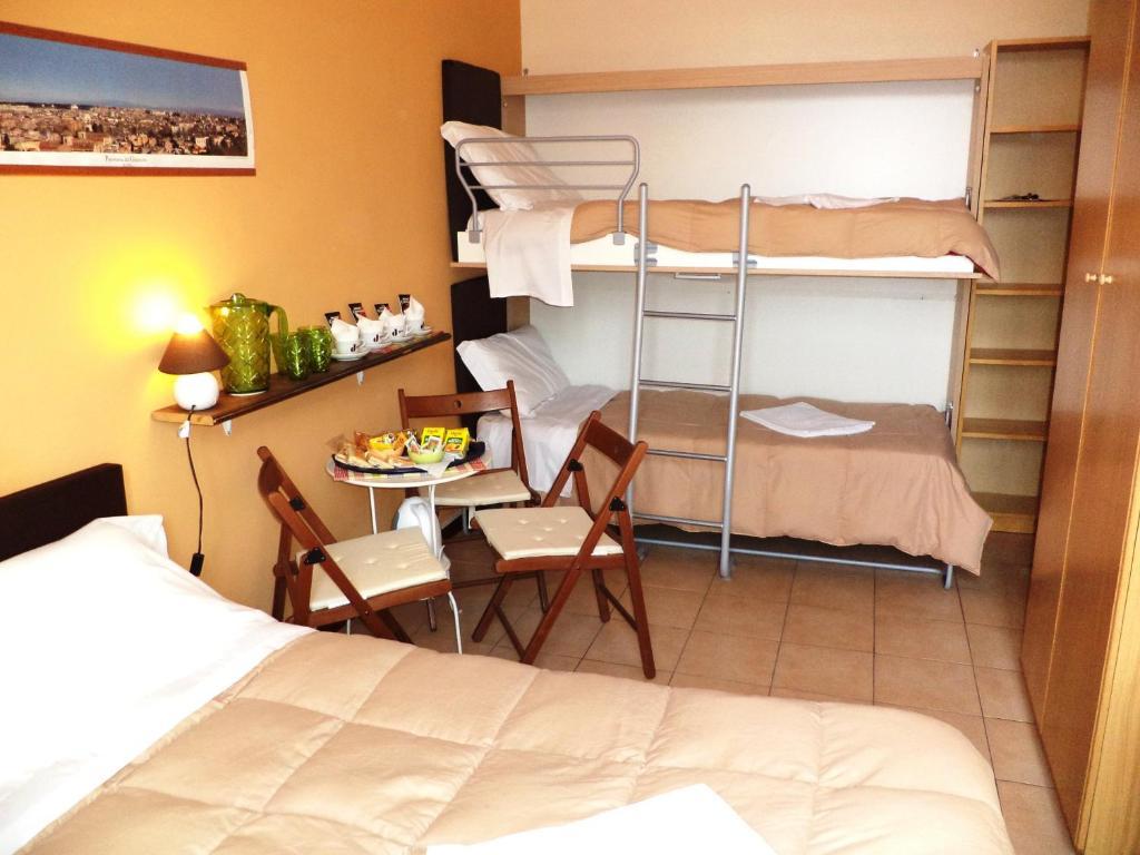 Quo Vadis Roma 2 Bed and Breakfast Habitación foto